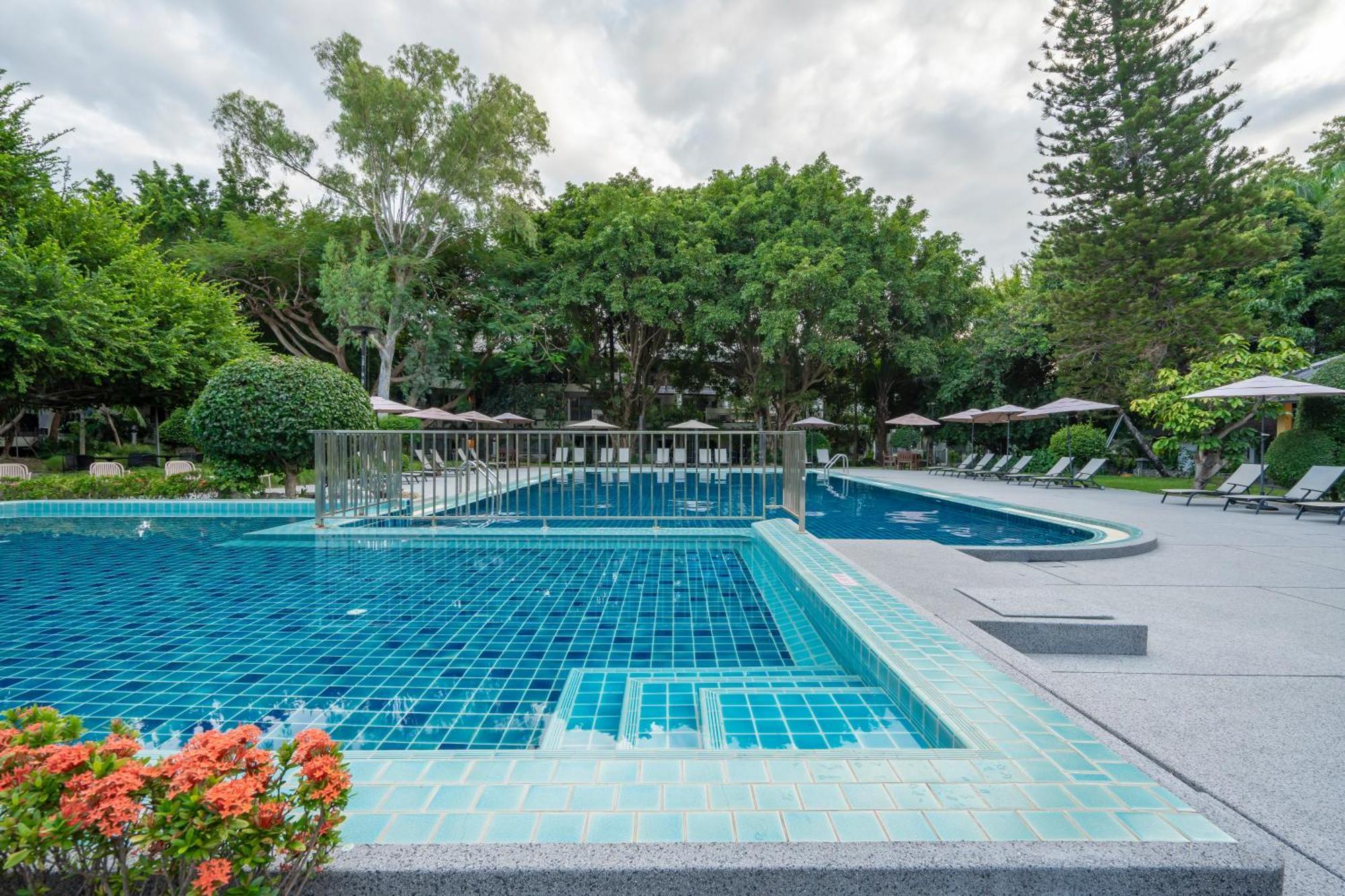 Sunshine Garden Resort Pattaya Exterior photo