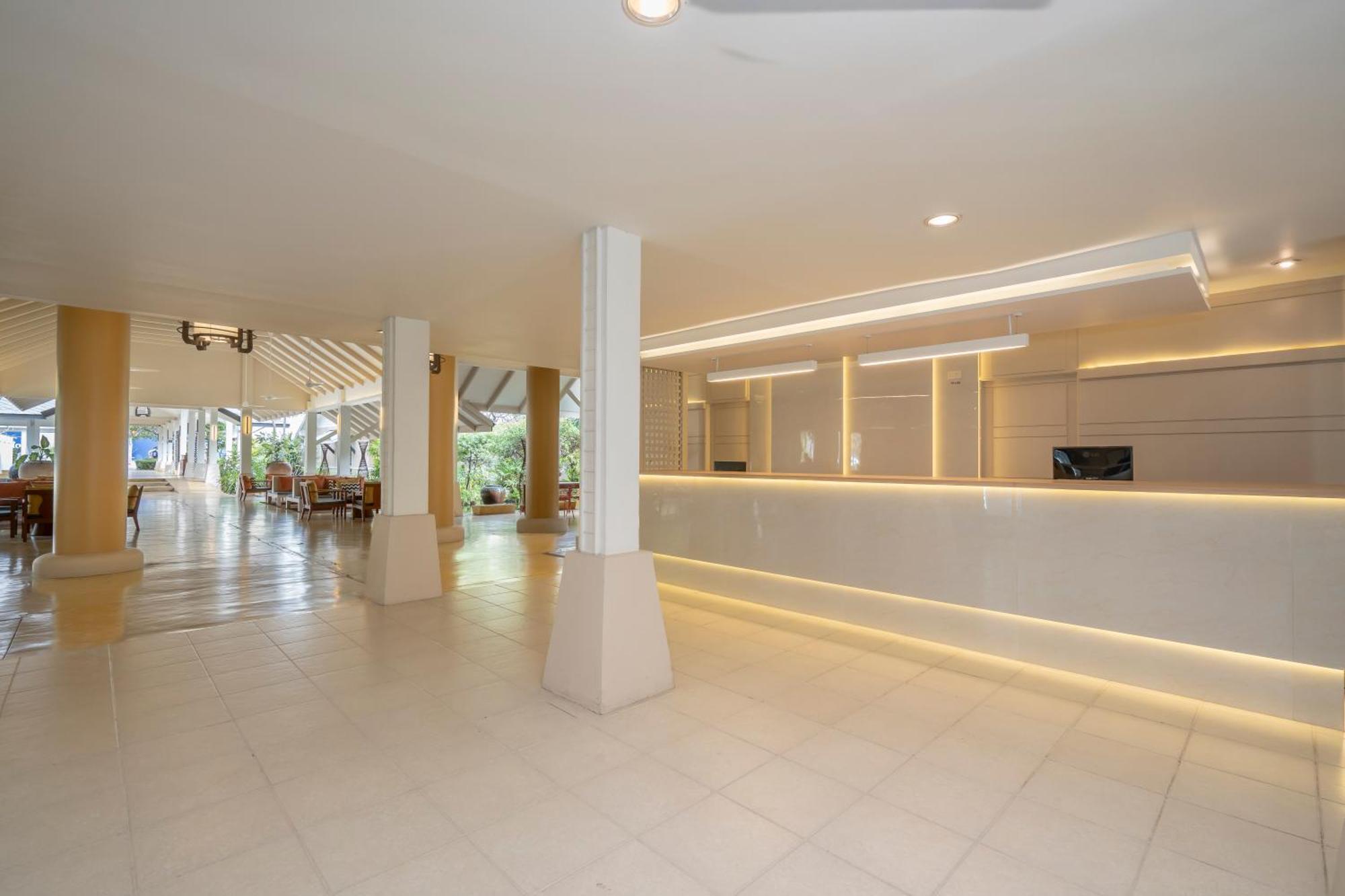 Sunshine Garden Resort Pattaya Exterior photo